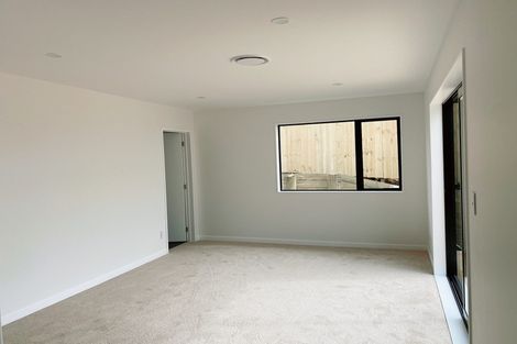 Photo of property in 40 Taikura Avenue, Red Beach, 0932