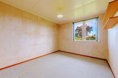 Photo of property in 74 Cranmere Crescent, Mangere East, Auckland, 2024