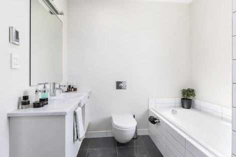 Photo of property in 8 Ventnor Street, Seatoun, Wellington, 6022