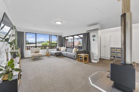 Photo of property in 8 Clariton Avenue, Green Island, Dunedin, 9018