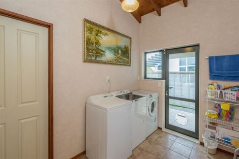 Photo of property in 11 Claremont Rise, Levin, 5510