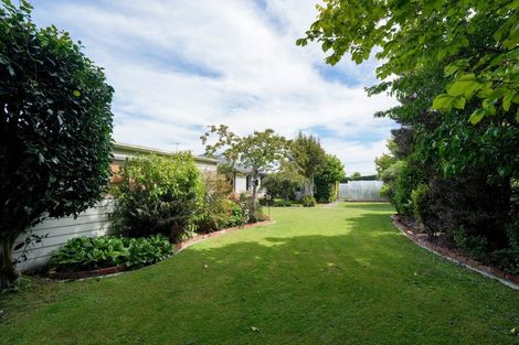Photo of property in 2 Frome Street, Clifton, Invercargill, 9812