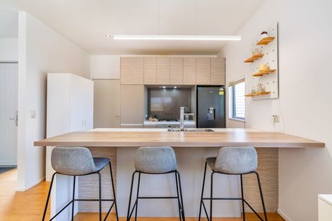 Photo of property in 75 Saddleback Grove, Karori, Wellington, 6012