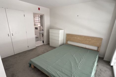 Photo of property in 8 Clayton Street, Saint Clair, Dunedin, 9012