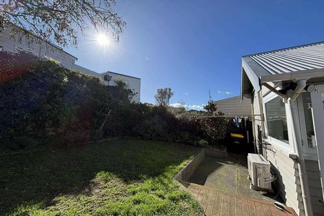 Photo of property in 24 Chilka Street, Berhampore, Wellington, 6023