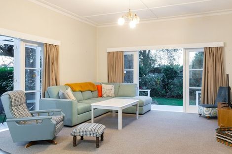 Photo of property in 37 Eltham Road, Blenheim, 7201