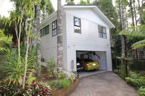 Photo of property in 5 Kaurimu Rise, Titirangi, Auckland, 0604