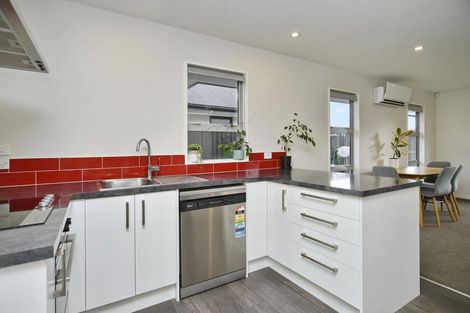 Photo of property in 52 Helmore Street, Rangiora, 7400