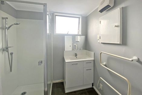 Photo of property in 2a Rawhiti Place, Saint Johns Hill, Whanganui, 4501