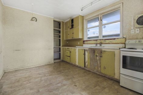 Photo of property in 3 Grundy Place, Otara, Auckland, 2023