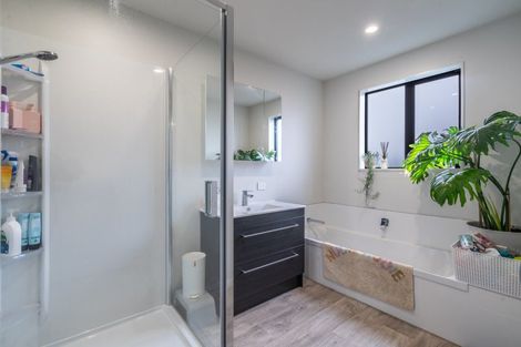 Photo of property in 11 Moa Street, Waikiwi, Invercargill, 9810