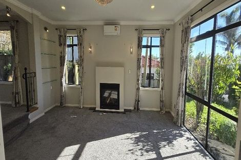 Photo of property in 17 Skye Road, East Tamaki Heights, Auckland, 2016