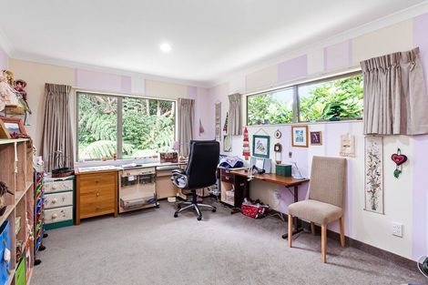 Photo of property in 3 Koromiko Glen, Waikanae, 5036