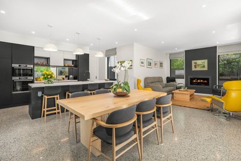 Photo of property in 91 Kuratawhiti Street, Greytown, 5794