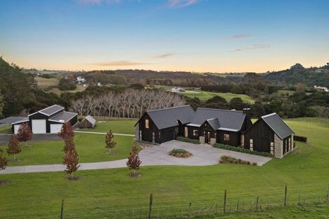 Photo of property in 202 Broomfields Road, Whitford, 2571