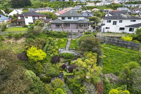 Photo of property in 145 Westchester Drive, Churton Park, Wellington, 6037