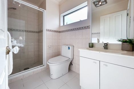 Photo of property in 11 Amherst Place, Albany, Auckland, 0632