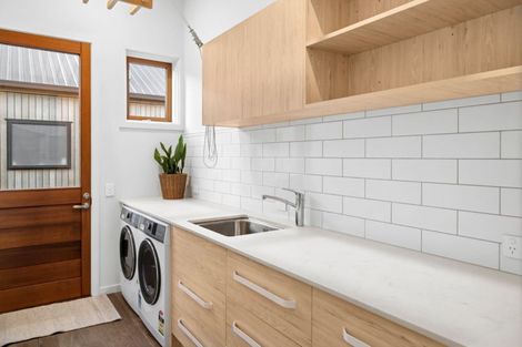 Photo of property in 48 Farrant Drive, Wanaka, 9305