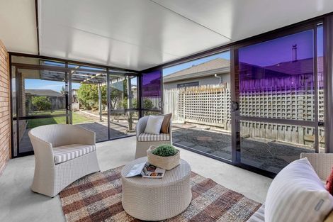 Photo of property in 16 Meridian Grove, Kelvin Grove, Palmerston North, 4414