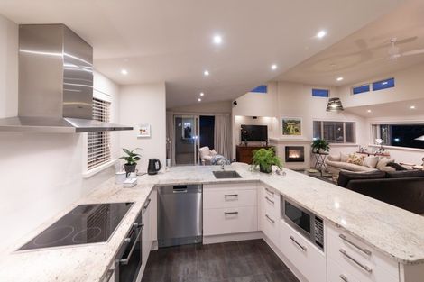 Photo of property in 64 Ihaka Street, Hokowhitu, Palmerston North, 4410