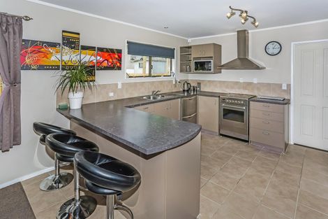 Photo of property in 15 Harrisville Road, Tuakau, 2121