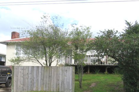 Photo of property in 16 Harrington Road, Henderson, Auckland, 0610