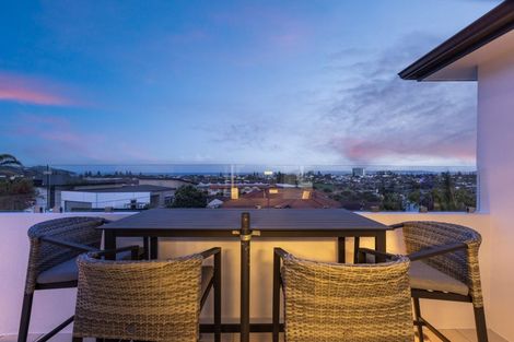 Photo of property in 49 The Ritz, Orewa, 0931