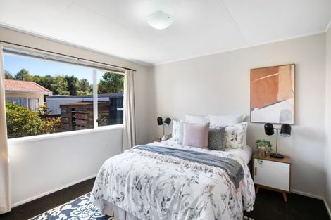 Photo of property in 28a Cypress Grove, Paraparaumu, 5032