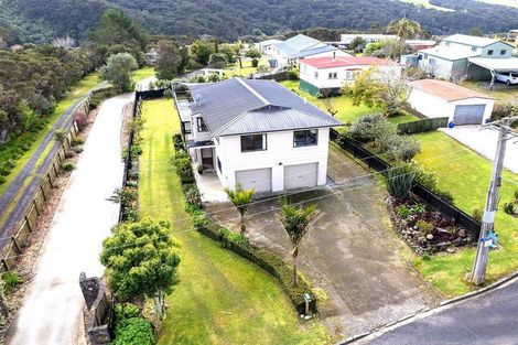 Photo of property in 75 Yorke Road, Haruru, 0204