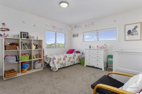 Photo of property in 301b Glengarry Road, Glen Eden, Auckland, 0602