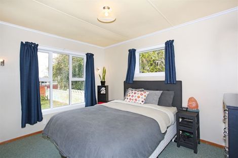 Photo of property in 11 Kayes Road, Pukekohe, 2120