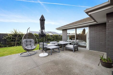 Photo of property in 32 Parklea Avenue, Halswell, Christchurch, 8025