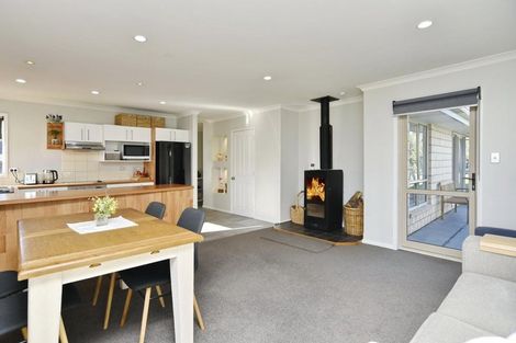 Photo of property in 29 Linkwater Way, Parklands, Christchurch, 8083