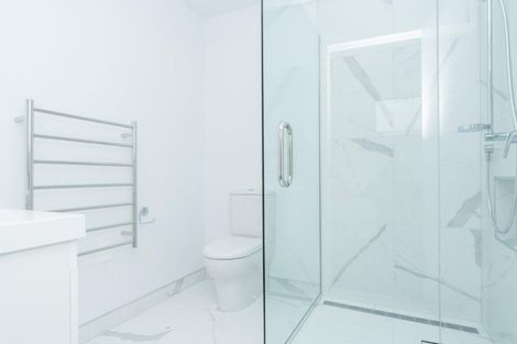 Photo of property in 44u4 Glenview Terrace, Glenview, Hamilton, 3206