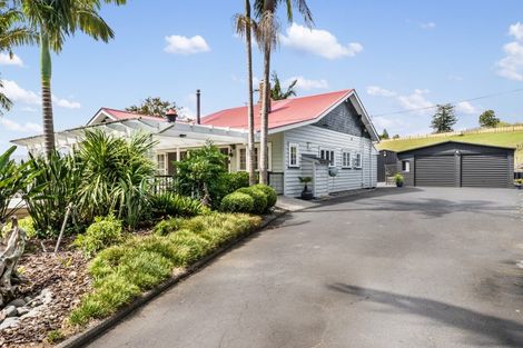 Photo of property in 1539 State Highway 16, Helensville, 0875