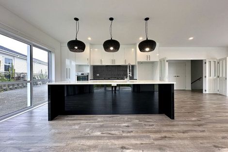 Photo of property in 9 Kaipuke Crescent, Gulf Harbour, Whangaparaoa, 0930