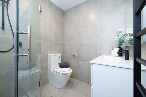 Photo of property in 1/181 Portage Road, New Lynn, Auckland, 0600