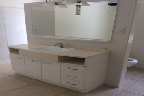 Photo of property in 35a Oxford Street, Te Puke, 3119