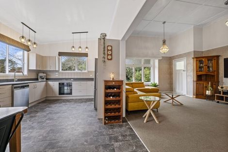 Photo of property in 204 Regan Street, Stratford, 4332