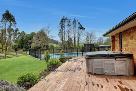 Photo of property in 681 Beechey Street, Pirongia, 3802