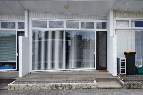 Photo of property in 72f Queen Street West, Levin, 5510