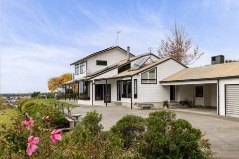 Photo of property in 16a Churchill Drive, Taradale, Napier, 4112