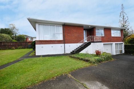 Photo of property in 84 Sycamore Drive, Sunnynook, Auckland, 0620