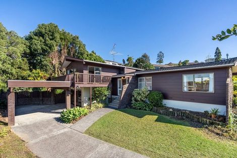Photo of property in 29 Calman Place, Chatswood, Auckland, 0626