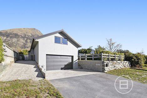 Photo of property in 18 Hope Avenue, Lake Hayes, Queenstown, 9304