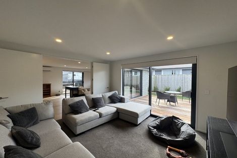 Photo of property in 6 Blackhill Place, Halswell, Christchurch, 8025