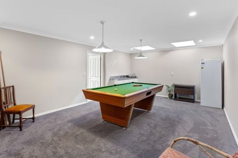 Photo of property in 14 Nugget Grove, Raumati Beach, Paraparaumu, 5032