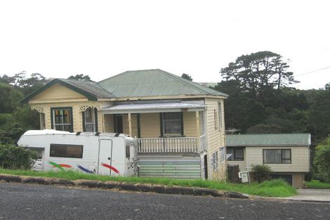 Photo of property in 2/18 Huka Road, Birkenhead, Auckland, 0626