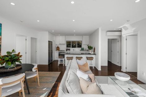 Photo of property in 14 Whitfield Street, Sumner, Christchurch, 8081