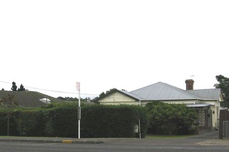 Photo of property in 236 Birkdale Road, Birkdale, Auckland, 0626